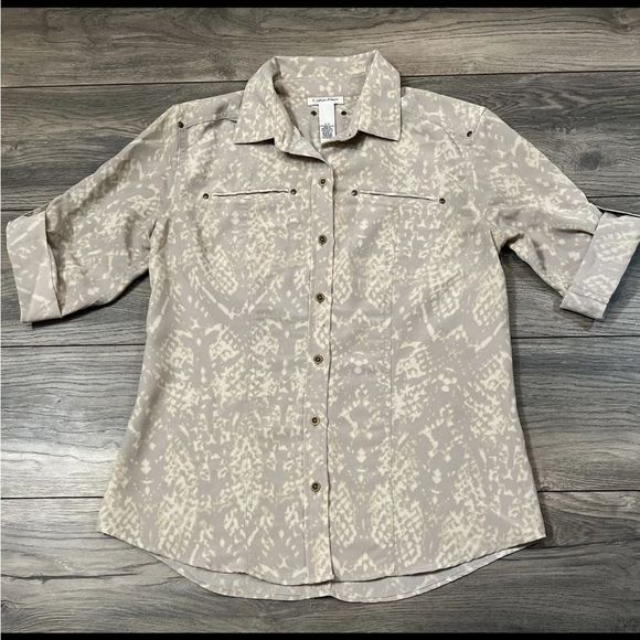 Calvin Klein Womens Blouse Shirt -Roll Tab Sleeve - Button Down Gray Size Small - Picture 1 of 13